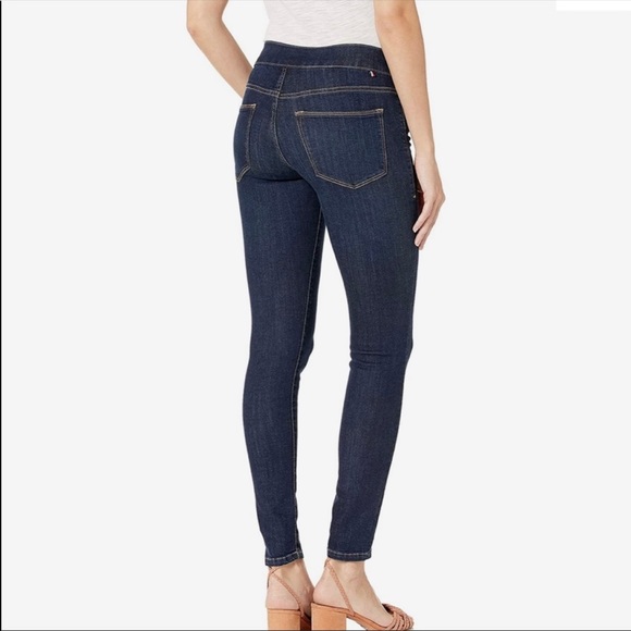 Size 22W Tommy Hilfiger slimming jeans - Picture 2 of 7